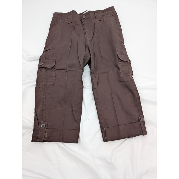 NWT St John's Bay Chocolate Chip Cargo Capri Women's 4 Pockets - Picture 1 of 10